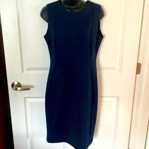 Calvin Klein size 10 navy blue sleeveless dress NWOT excellent!